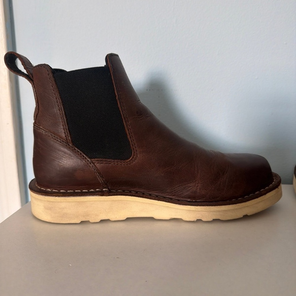 Women’s Danner Chelsea Boots - Picture 4 of 8